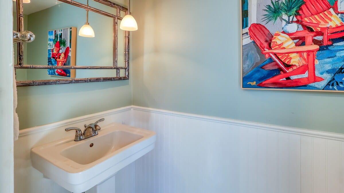 Guest Half Bathroom