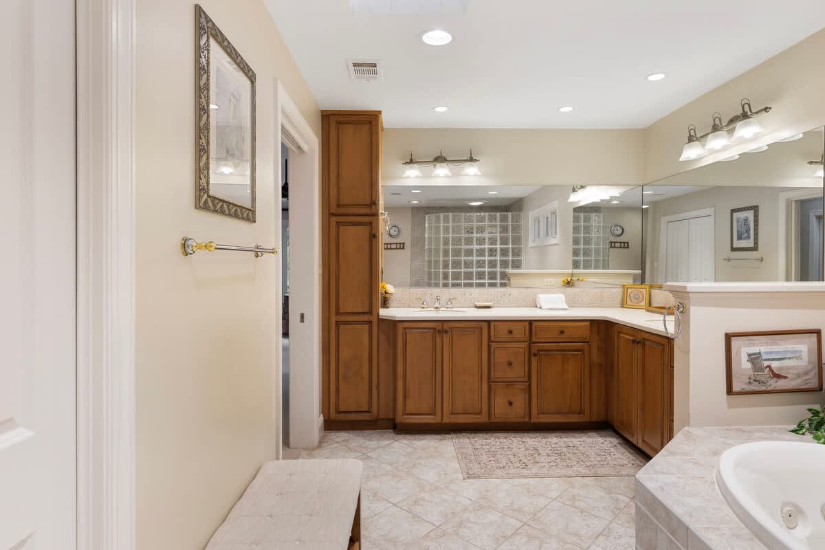 Primary King Suite Bathroom