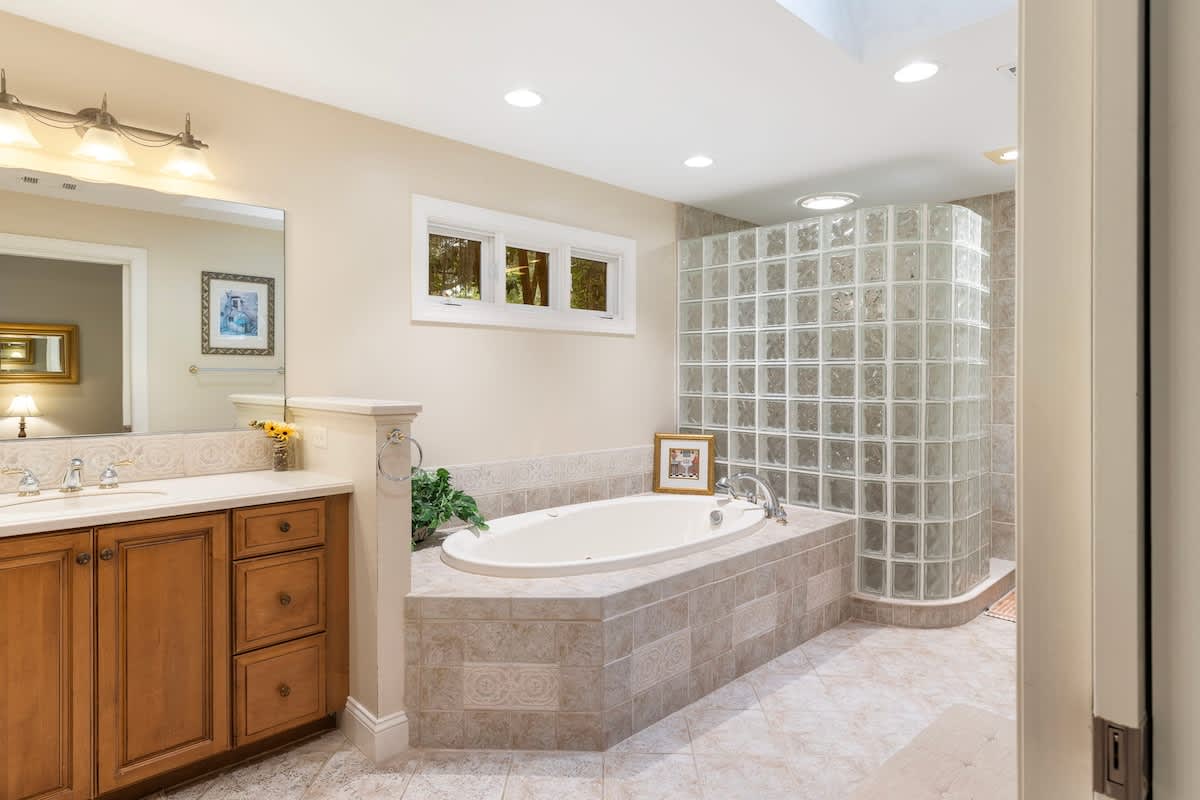 Primary King Suite Bathroom