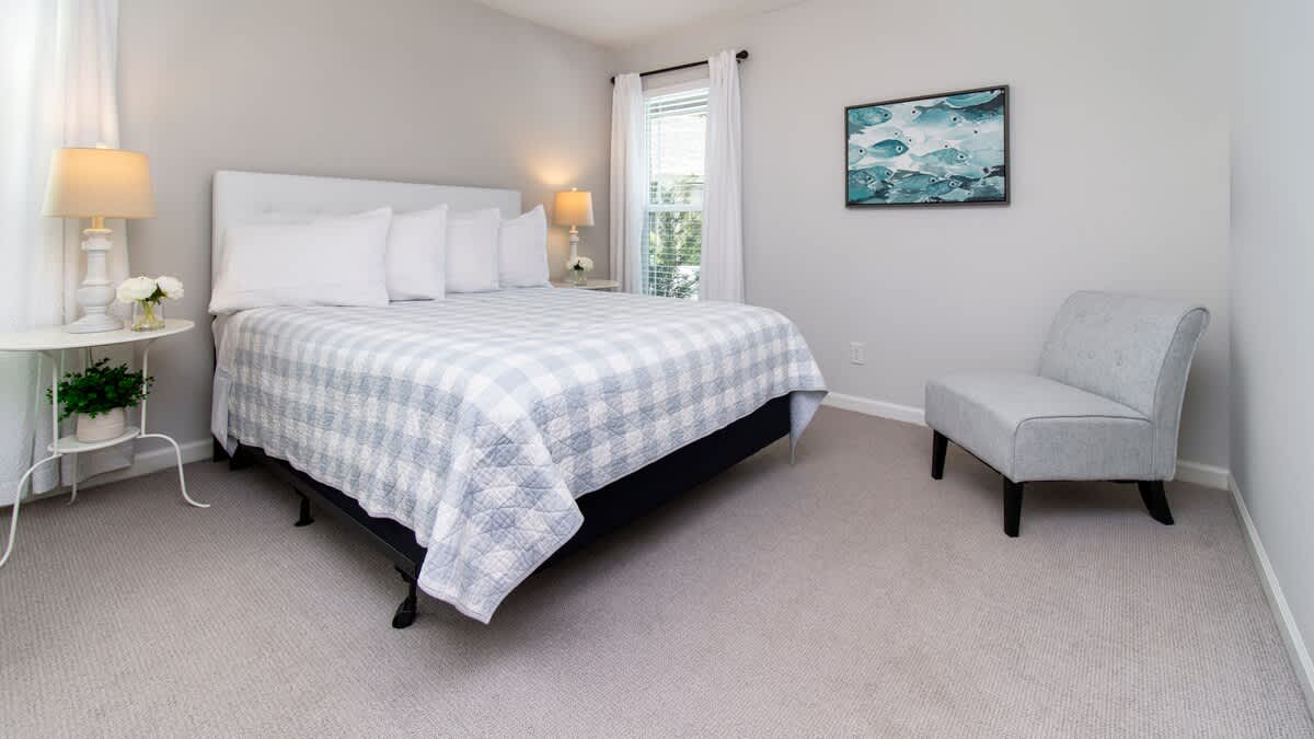 Guest King Bedroom