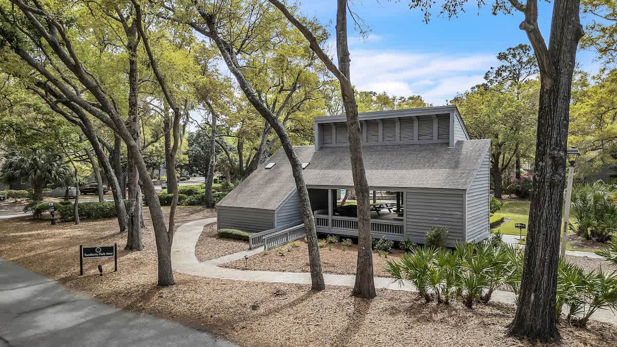 Shaded Pavilion and Picnic Area