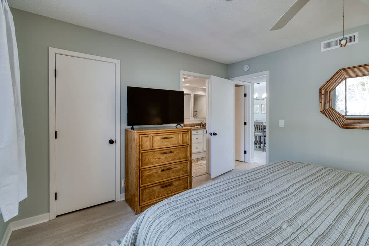 Primary Bedroom with King Bed