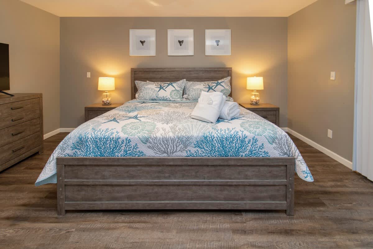 Primary Suite with King Bed