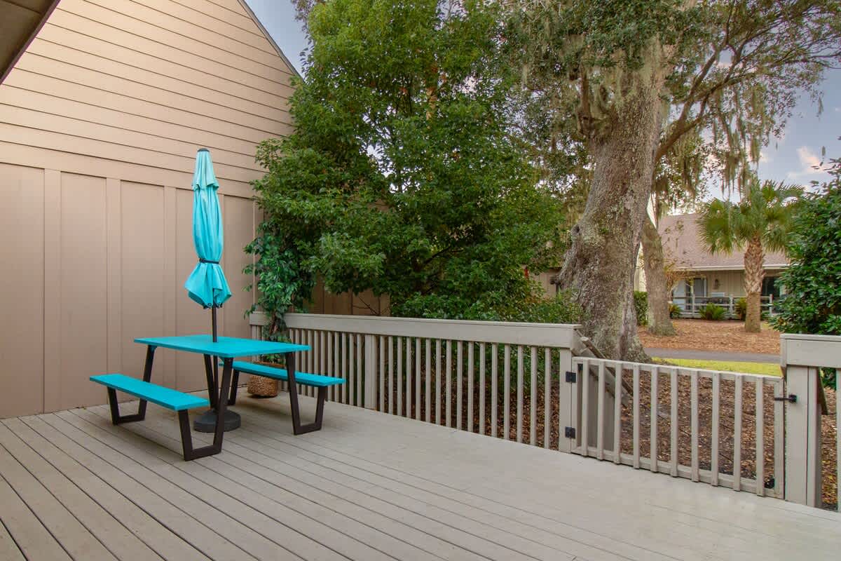 Private Back Deck