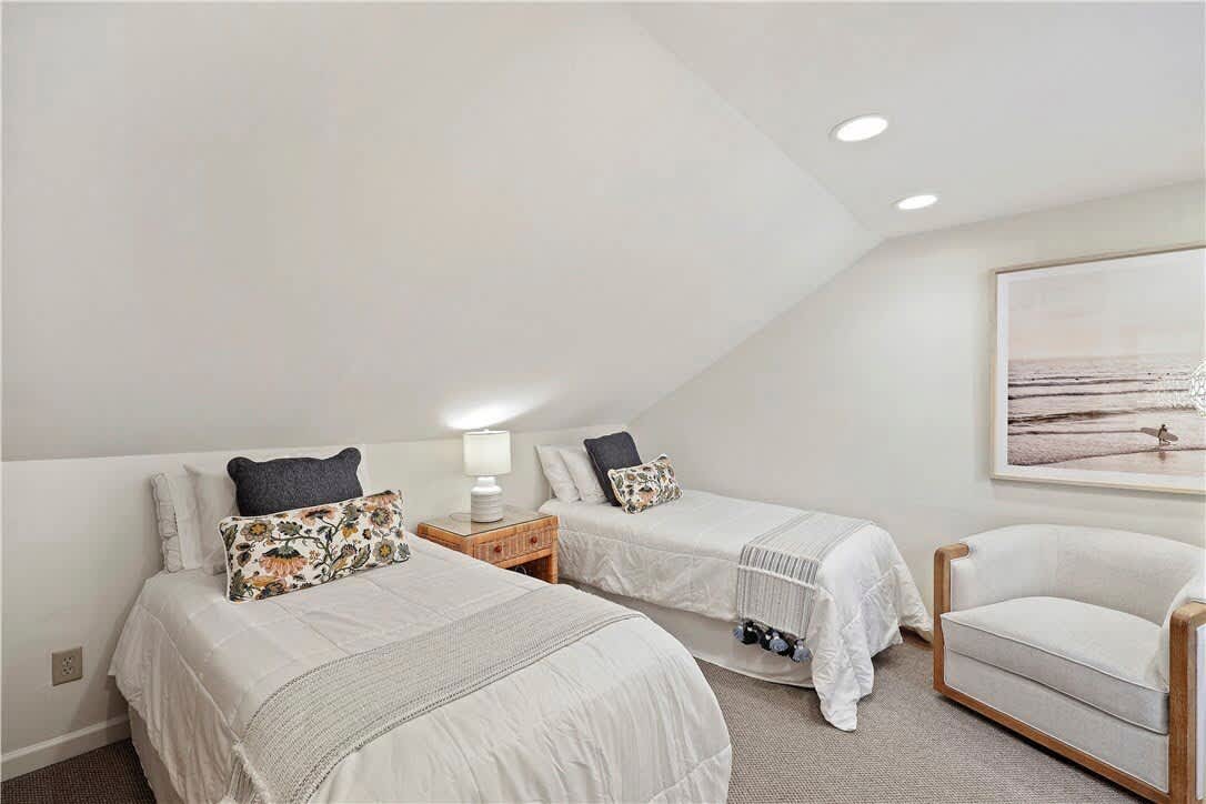 Loft Area with Twin Beds