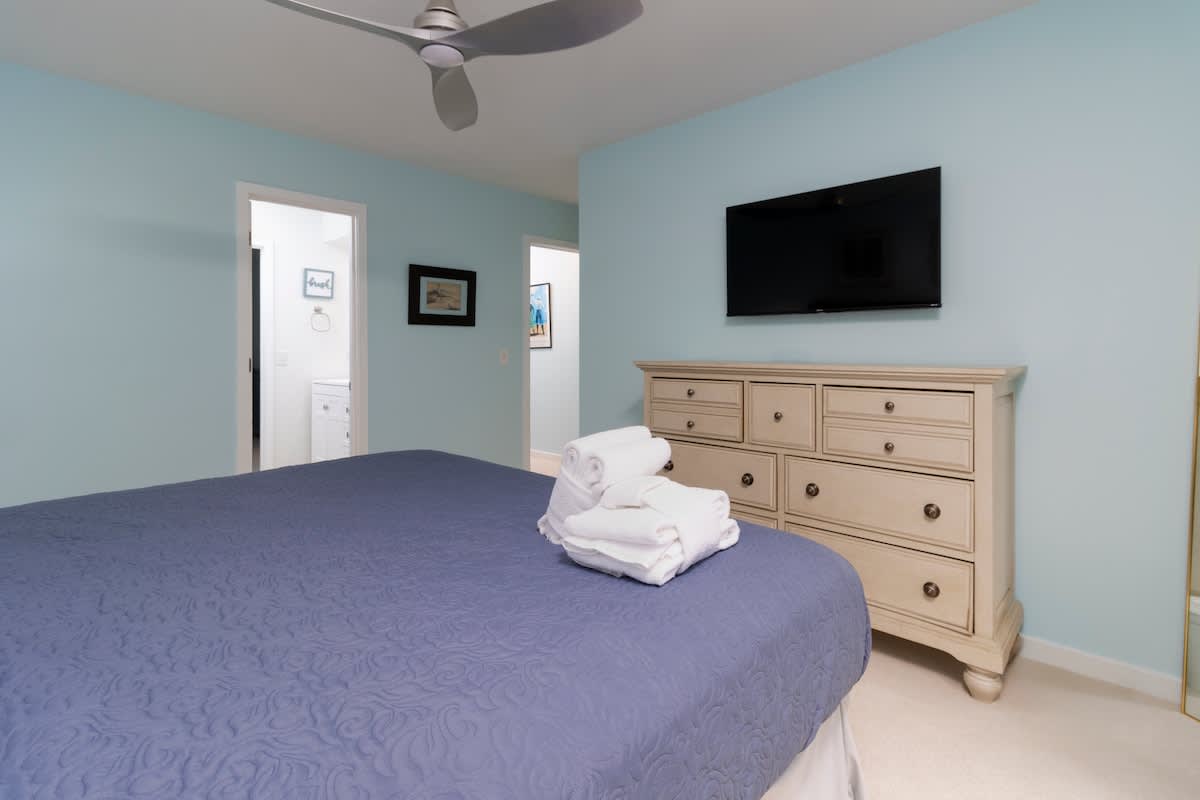 Primary Bedroom with King Bed