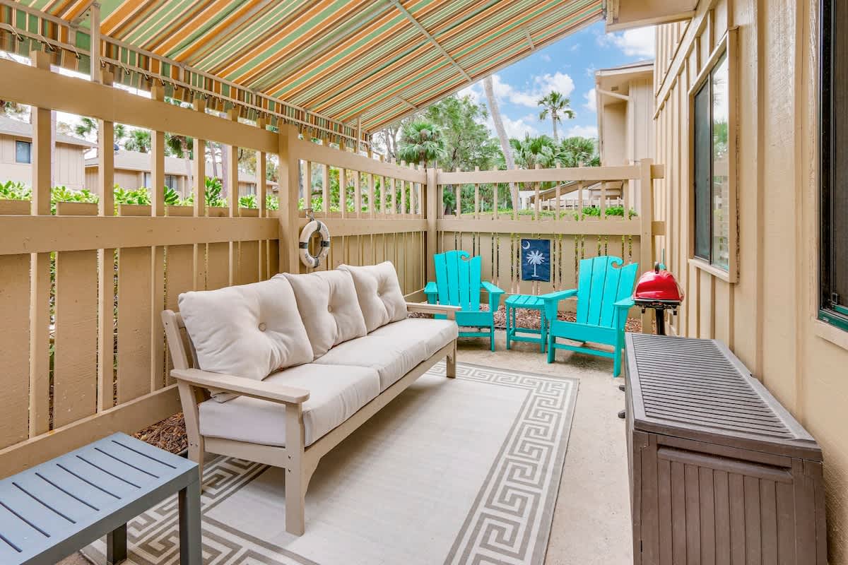 Shared Patio with Unit Above