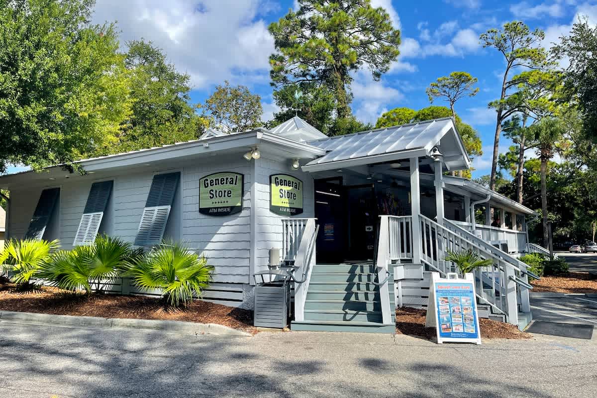 3_Palmetto Dunes General Store
