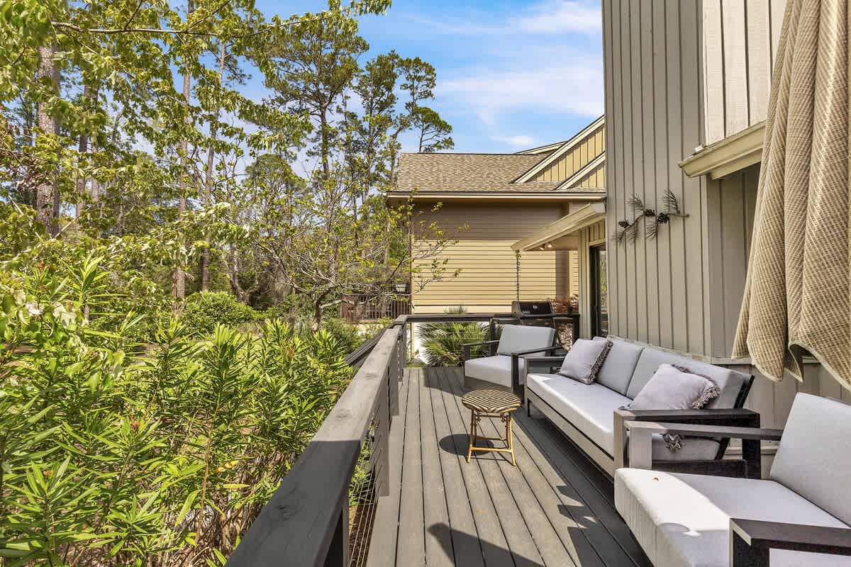 Private Back Porch