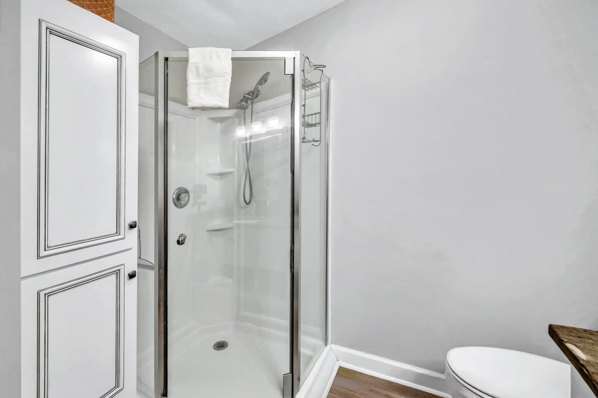 Primary Suite Bathroom
