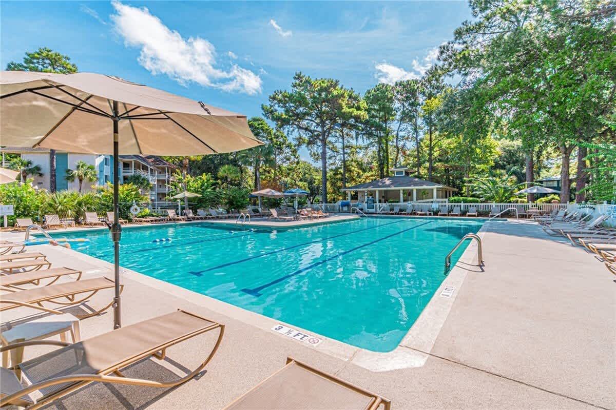 Fiddler's Cove Community Pool