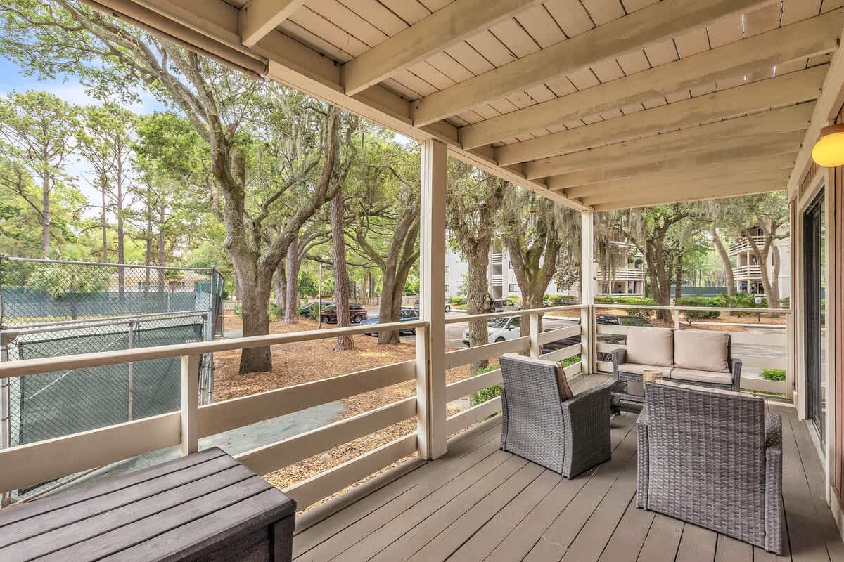 Private Patio Next to Tennis Courts!