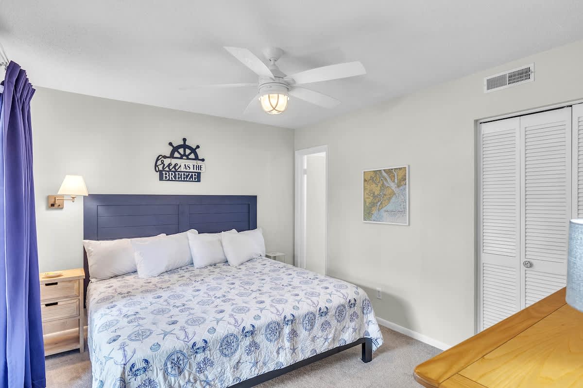 Primary Suite with King Bed and En-Suite Bathroom