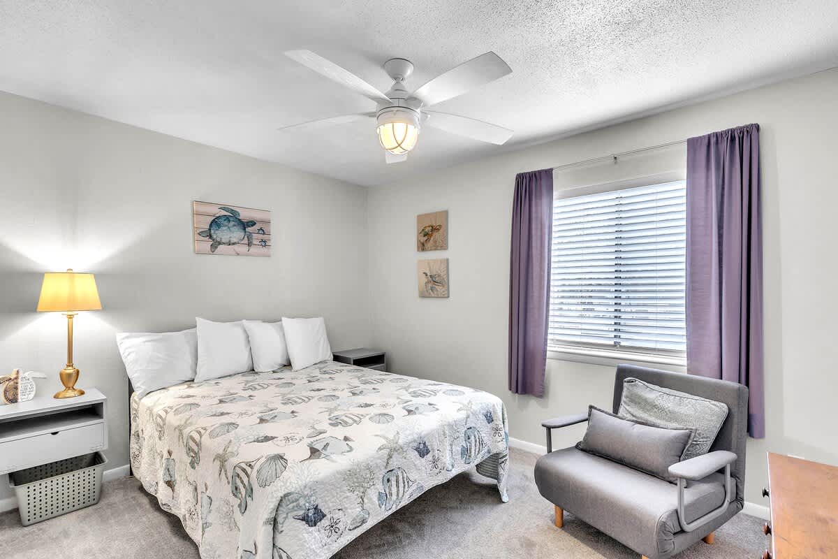 Guest Bedroom with Queen Bed