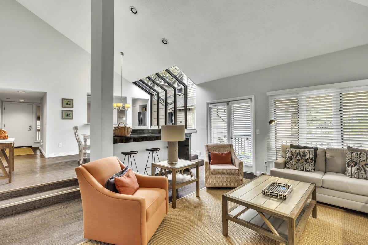 1761 St. Andrew's Common