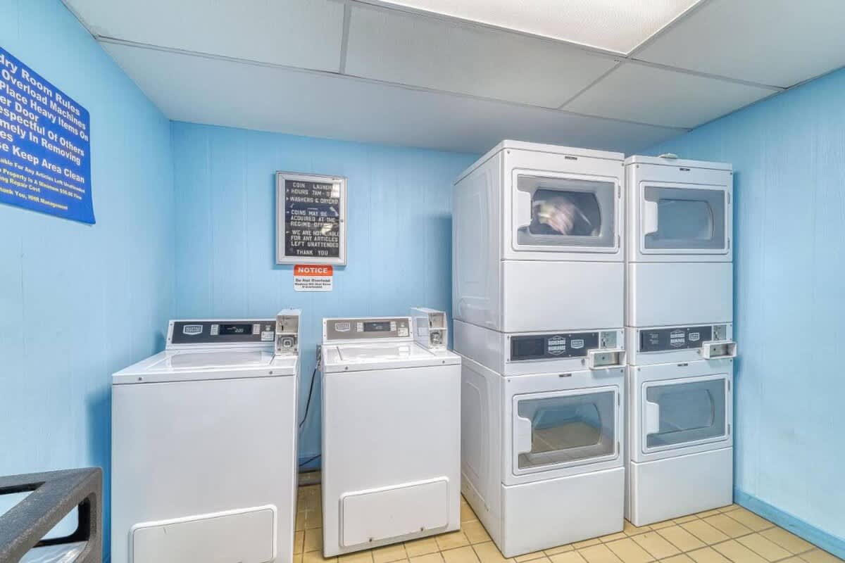 Community Laundromat