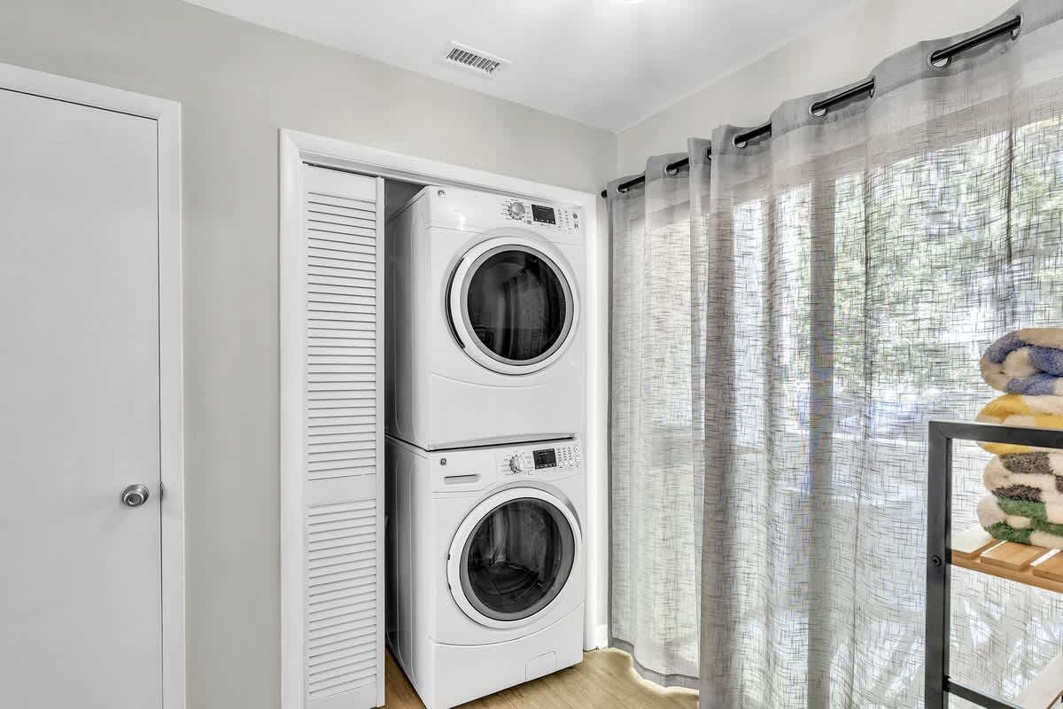 Laundry in Unit