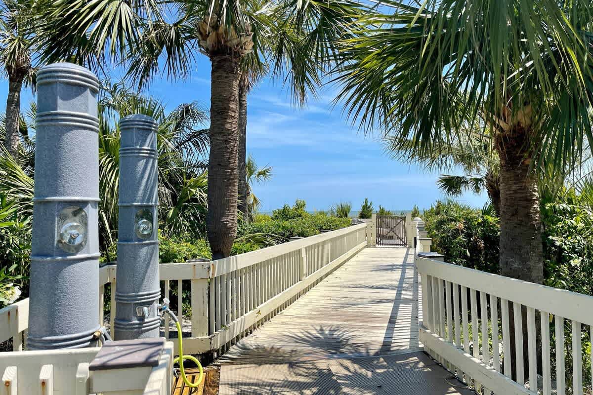 Boardwalk to the Beach