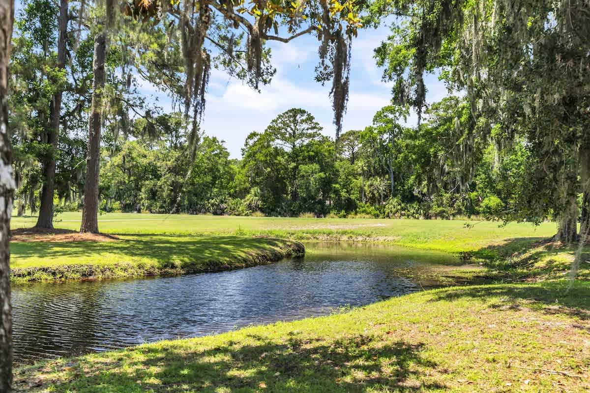 10 The Cottages 3