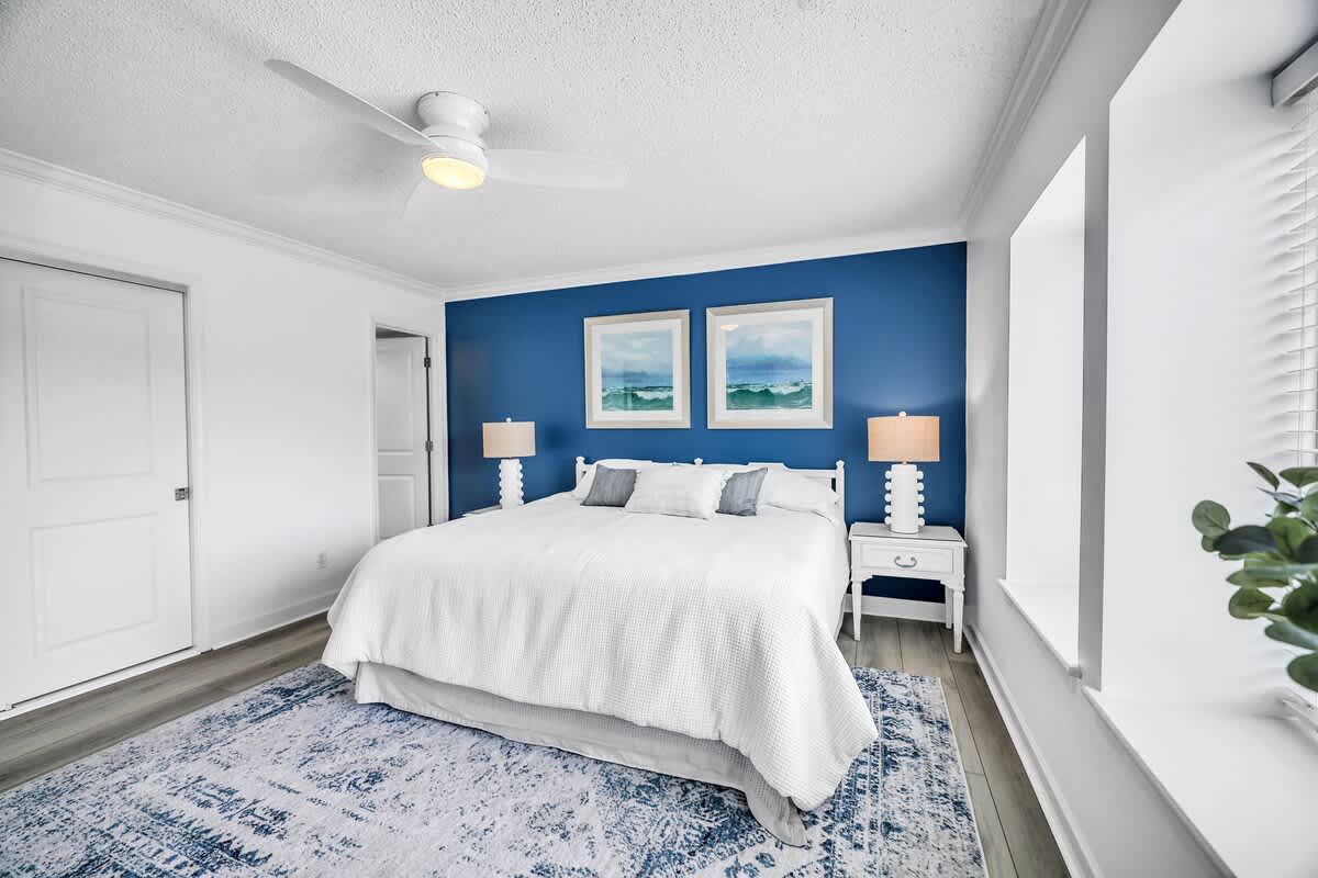 Primary Suite with King Bed and En-Suite Bathroom