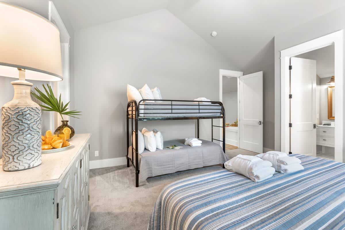 Guest Bedroom on Second Floor with King and Twin Bunk Beds with En-Suite Bathroom