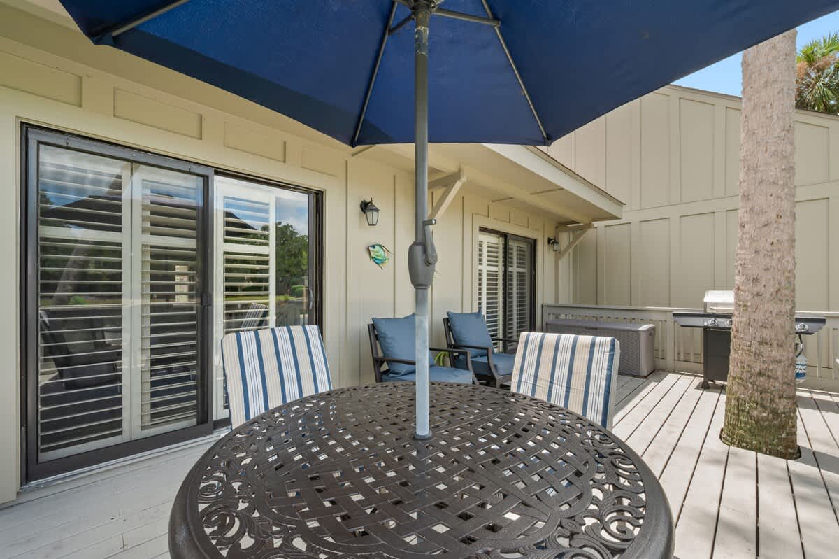 Private Porch Overlooking Lagoon with Grill