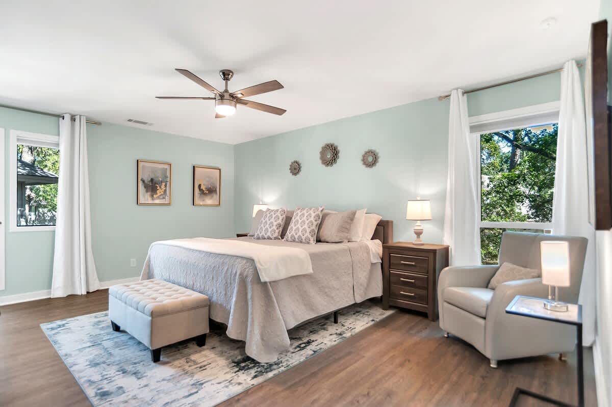Primary Suite with King Bed and En-Suite Bathroom