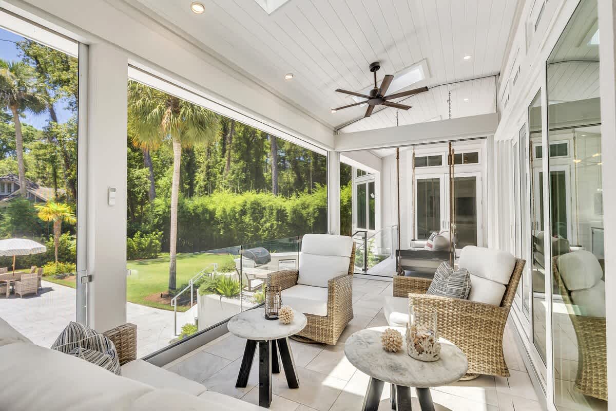 Large Screened-In Porch