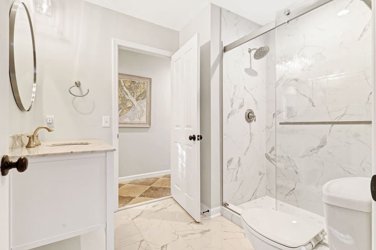 En Suite Bathroom
