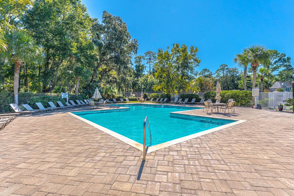 Evian Community Pool
