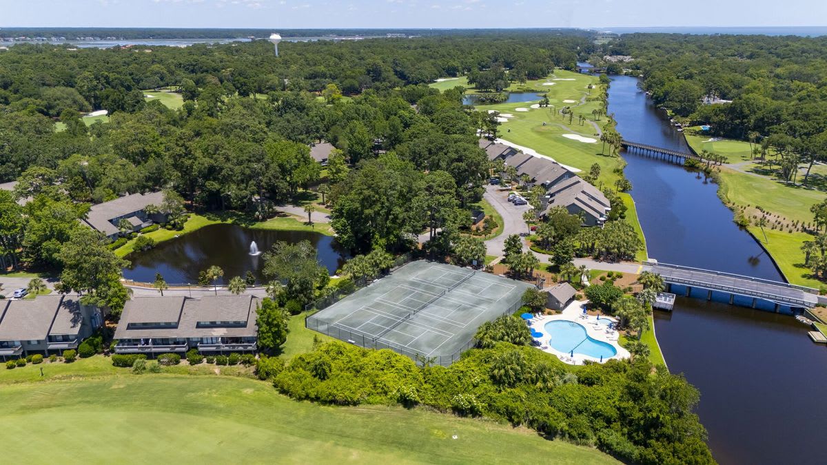 987 Inverness Village 3