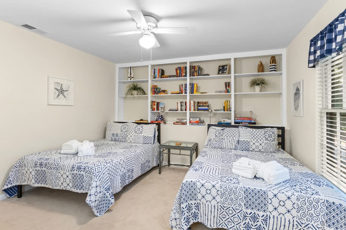 Guest Bedroom with Full Beds