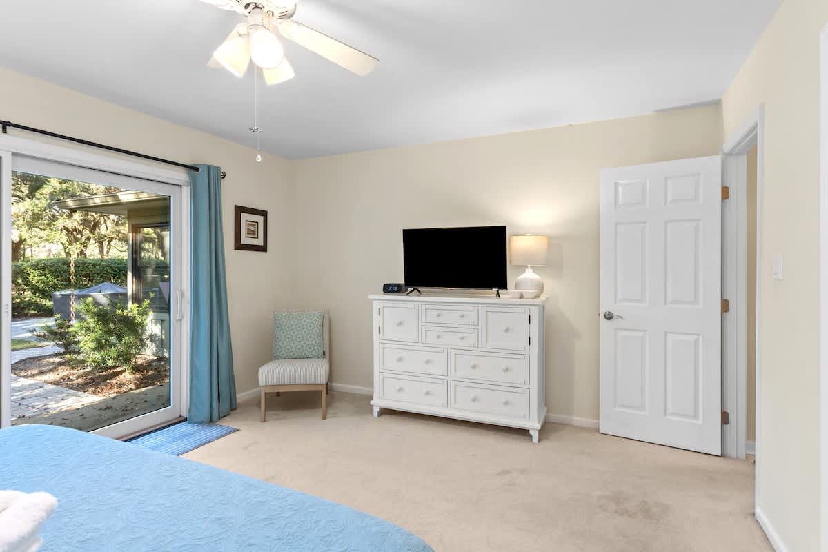 Primary Bedroom with King Bed 