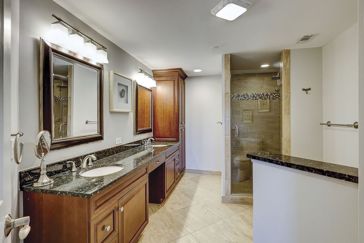 En Suite Bathroom