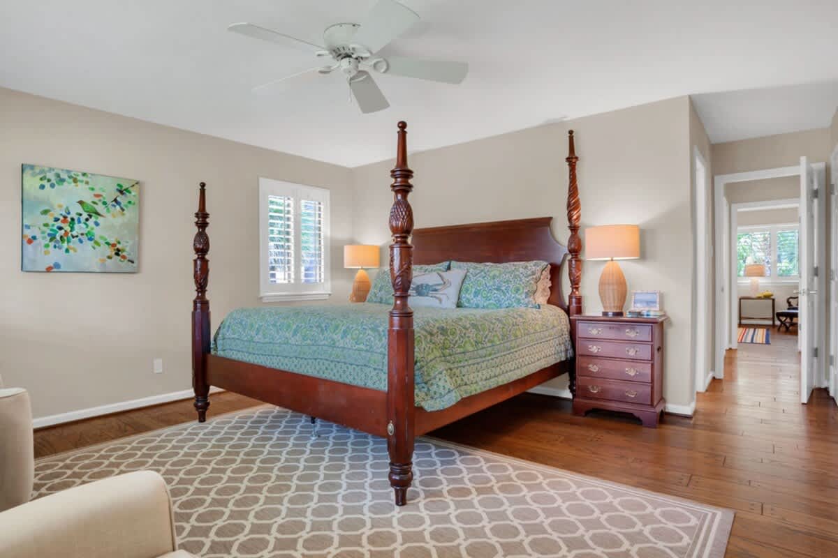 Primary Suite with King Bed and En-Suite Bathroom