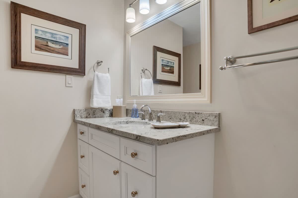 Guest Bathroom