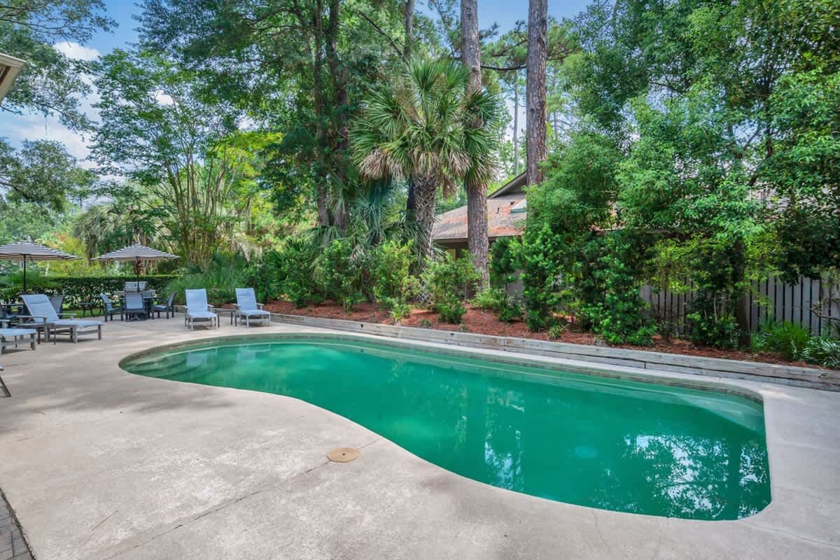 Private Pool