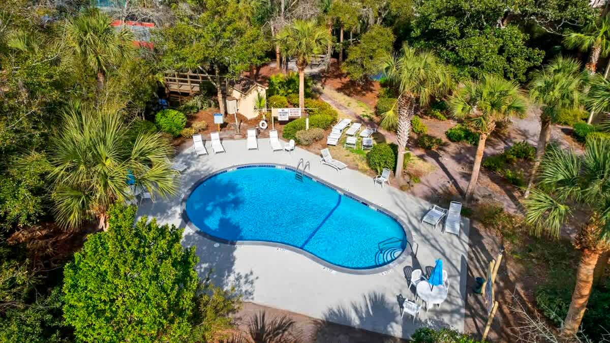 Xanadu Villas Community Pool