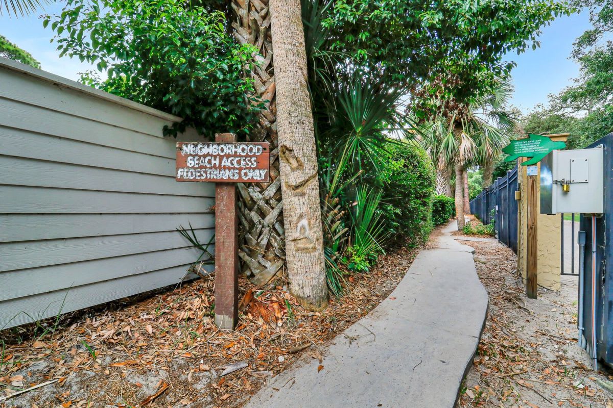 Access to Beach