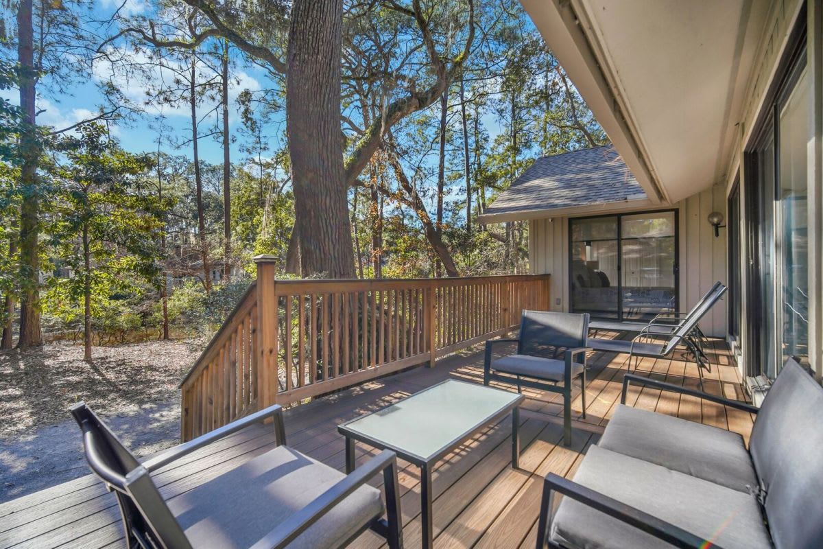 Deck Seating