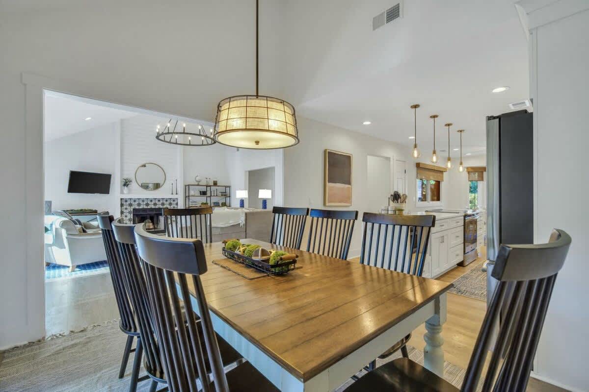 Open Dining Area