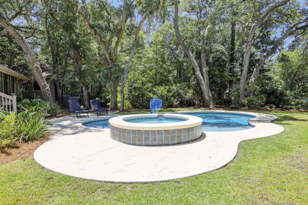 Private Pool