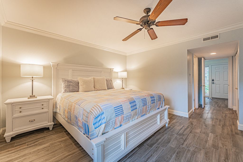 Primary Suite with King Bed