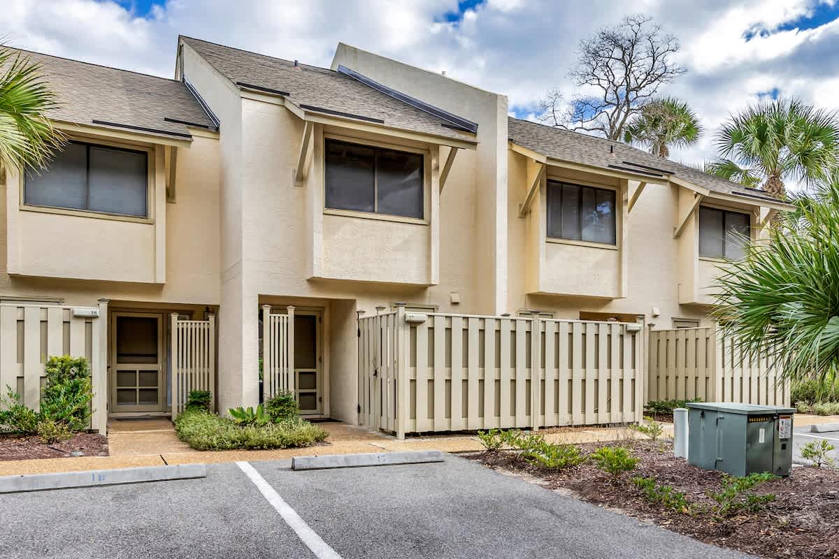 16 Coligny Villas 10