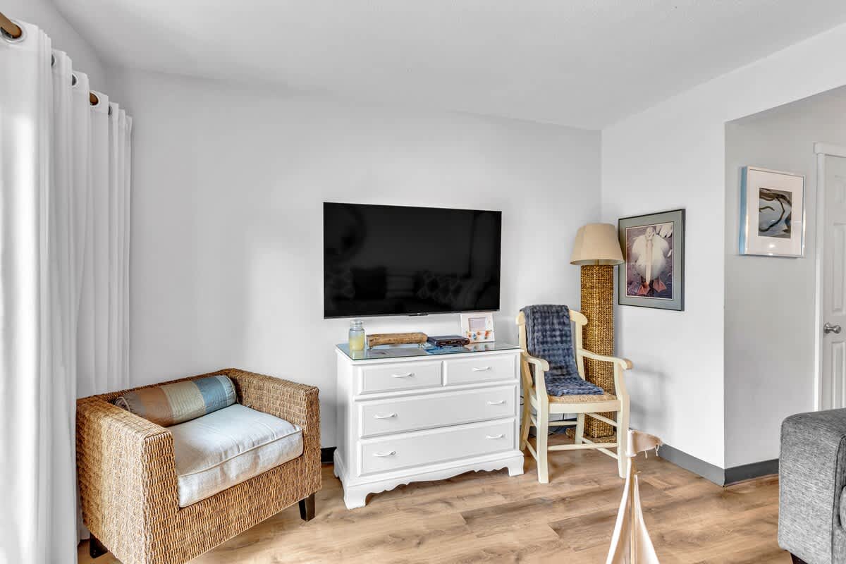 16 Coligny Villas 9