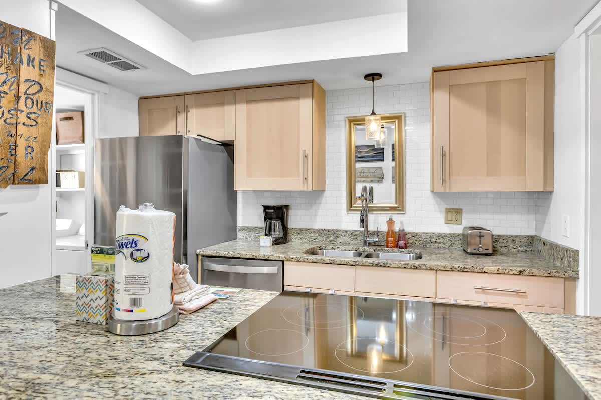 16 Coligny Villas 8