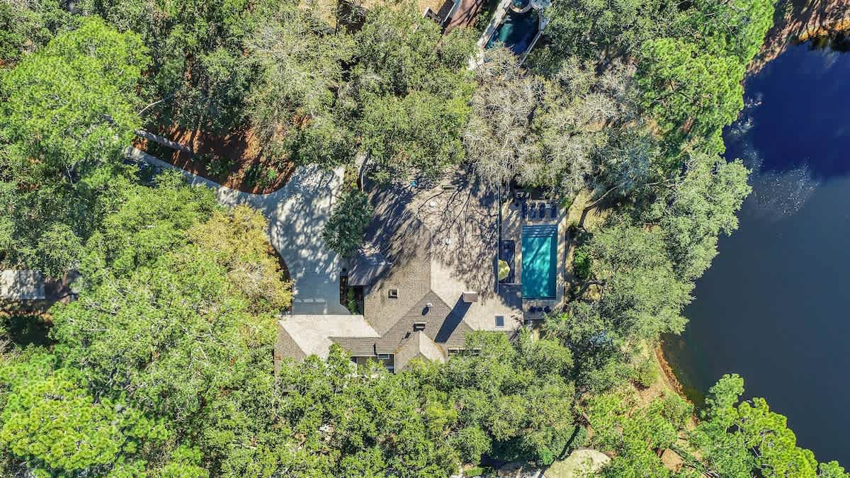 Aerial view of 5 Off Shore