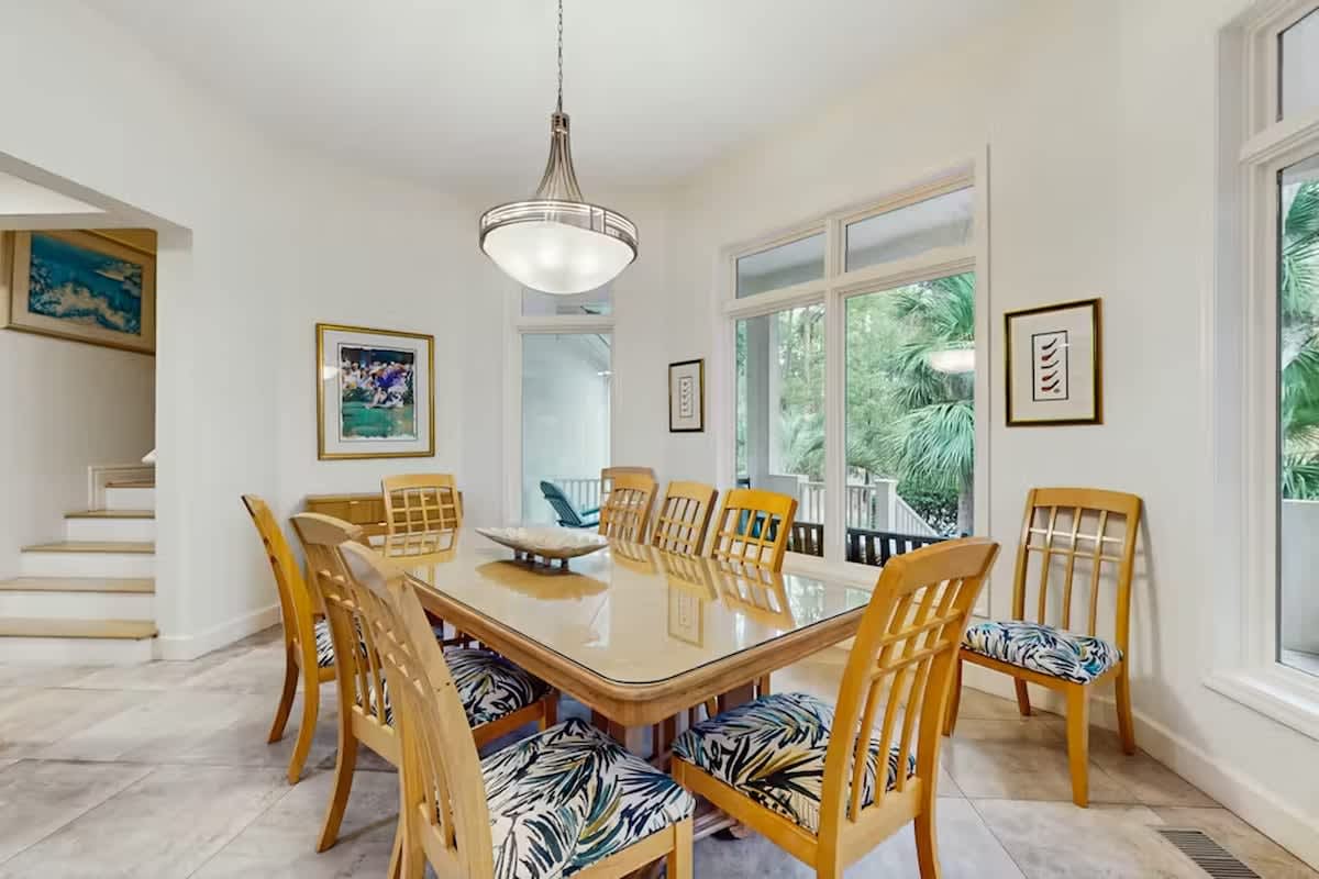1 Sutherland Court 7