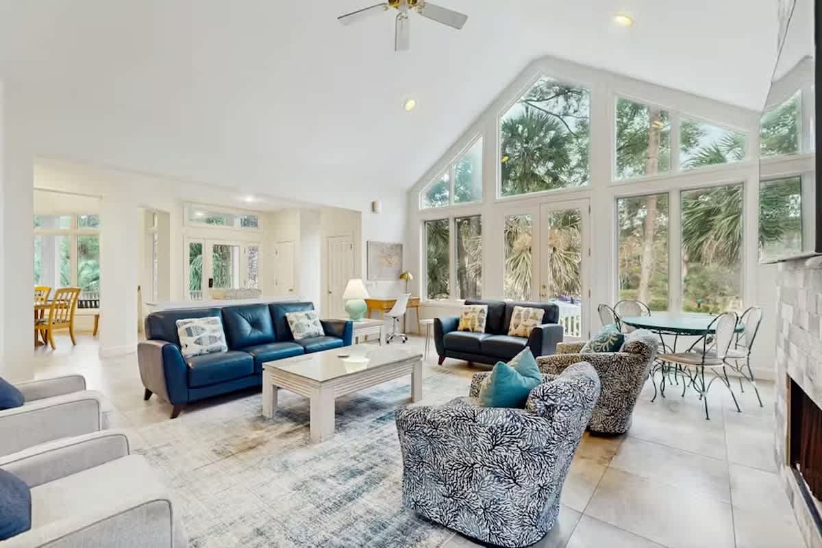 1 Sutherland Court