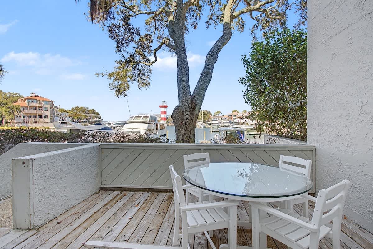 1022 Caravel Court 2